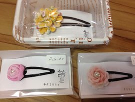 「菫」さん、つまみ細工入荷しました！